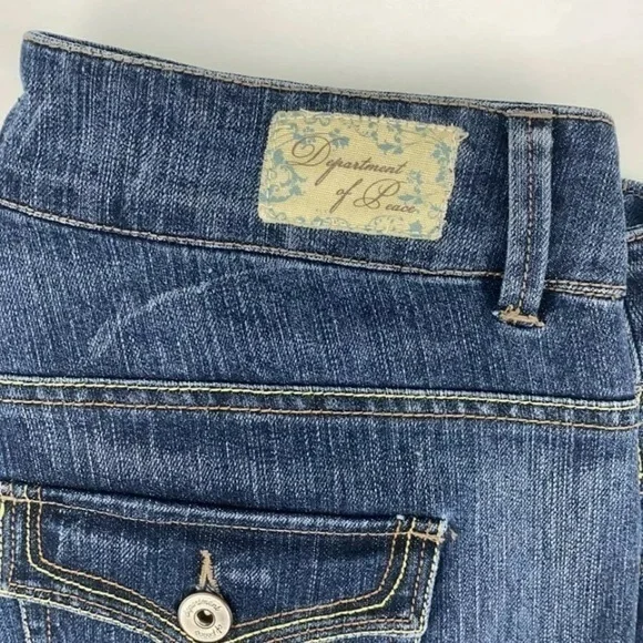 Department Of Peace Women’s Jeans Size 10  Made Big - Picture 2 of 9